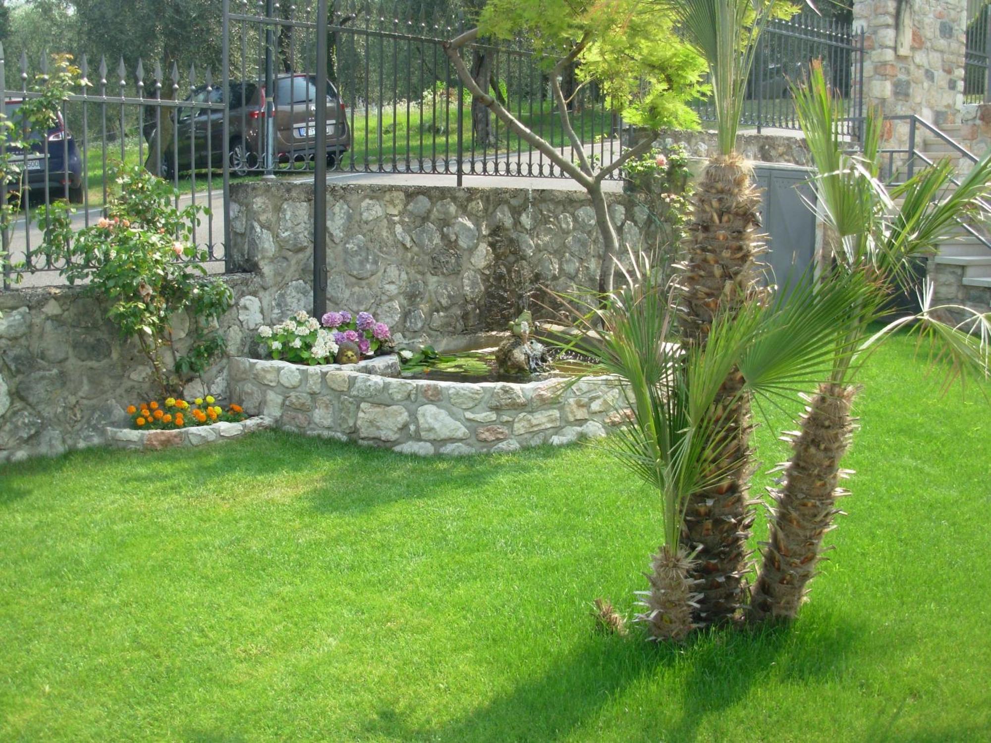 Villa Due Leoni - Residence Brenzone sul Garda Exteriör bild