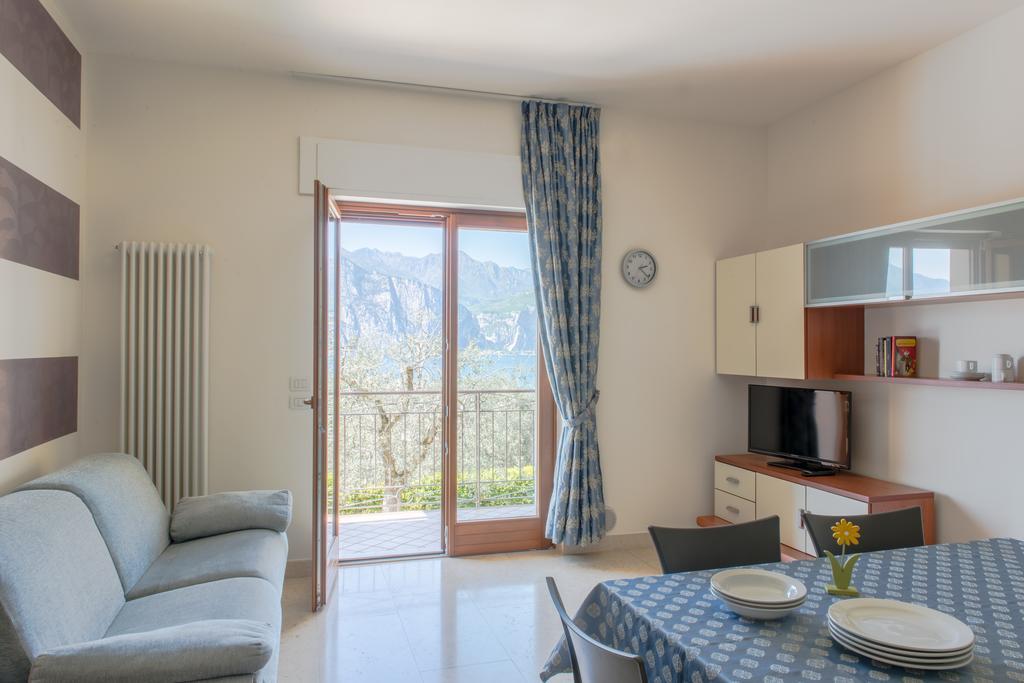 Villa Due Leoni - Residence Brenzone sul Garda Exteriör bild